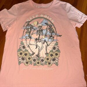 Zoe + Liv Pink 'Keep Going' Graphic Tee